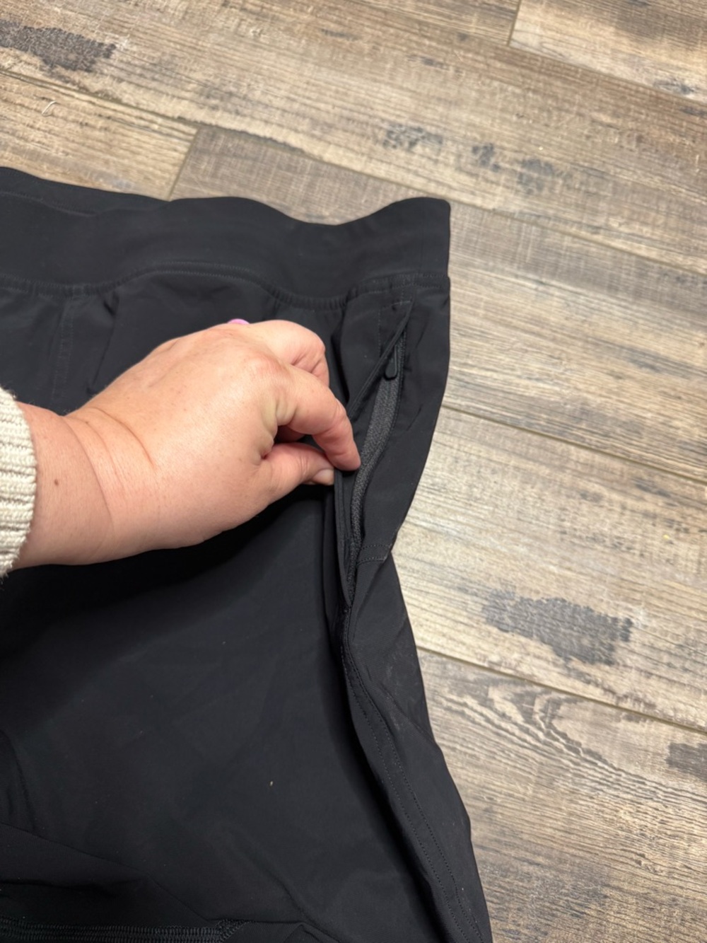Lululemon Adapted State High-Rise Cropped Jogger Black Lycra Women's 12 - Picture 3 of 8